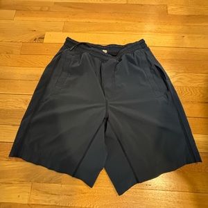 Lululemon NAVY SHORTS MENS Medium M